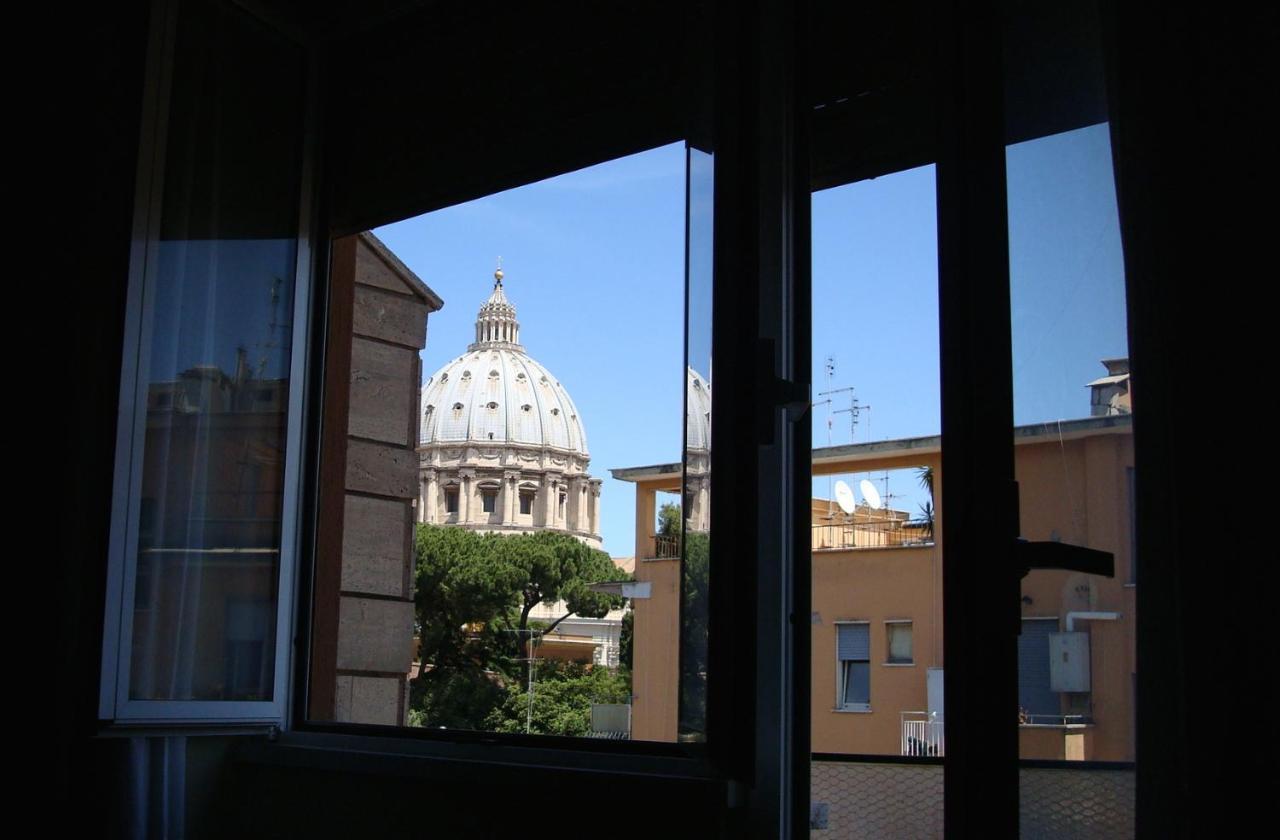 Vatican Balcony 로마 외부 사진